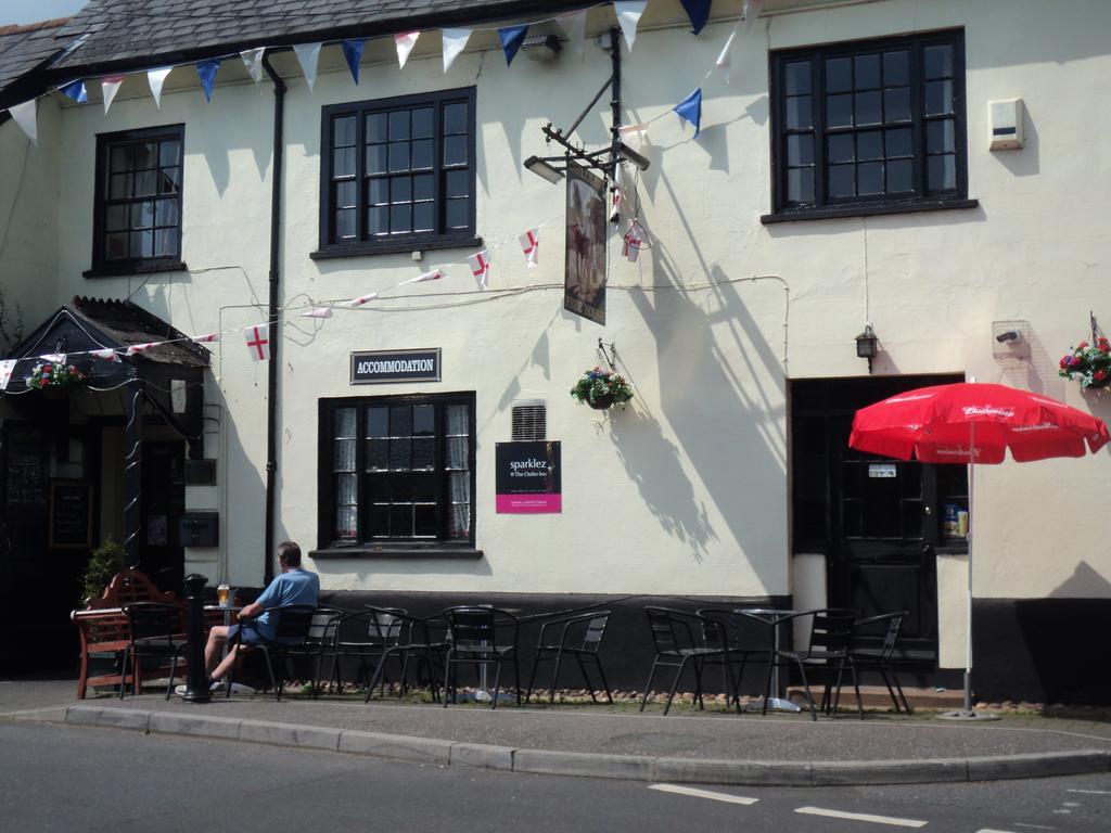 Ostler Inn Uffculme Екстер'єр фото